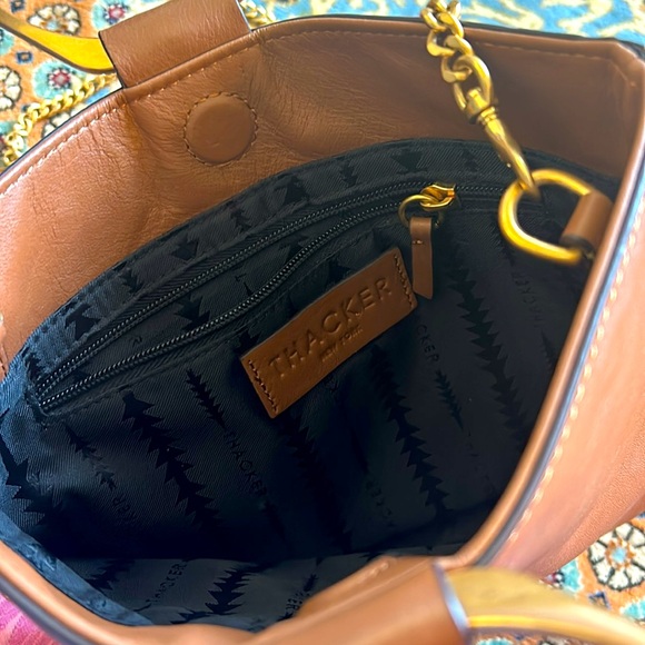 Thacker Le Pouch Leather Purse and Crossbody Bloomingdale s - Gold and Brown - Picture 4 of 5